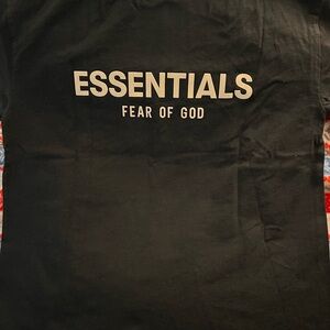Essentials Fear of God Black T-Shirt